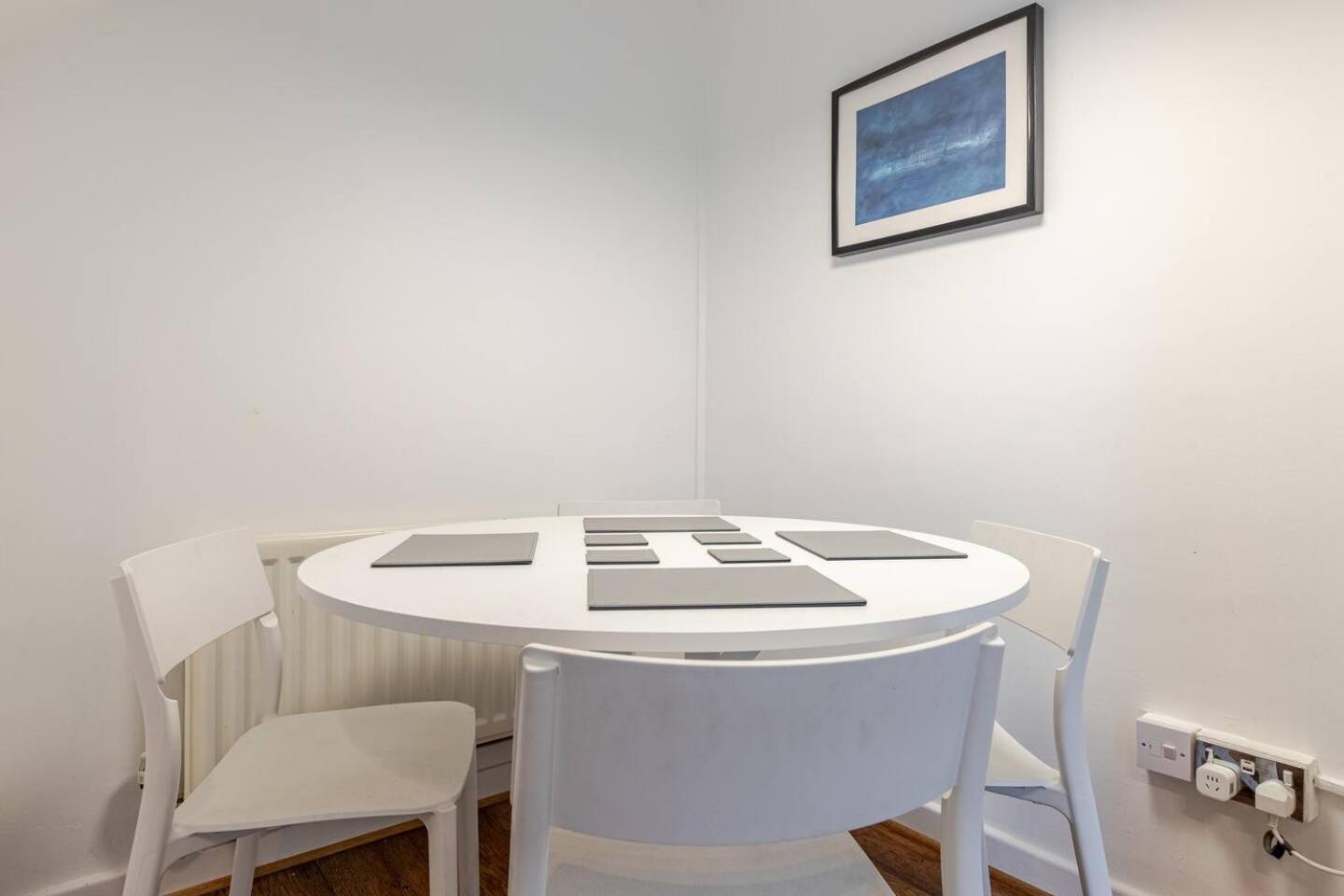 Charming 2-Bed Garden Flat Apartamento Londres Exterior foto