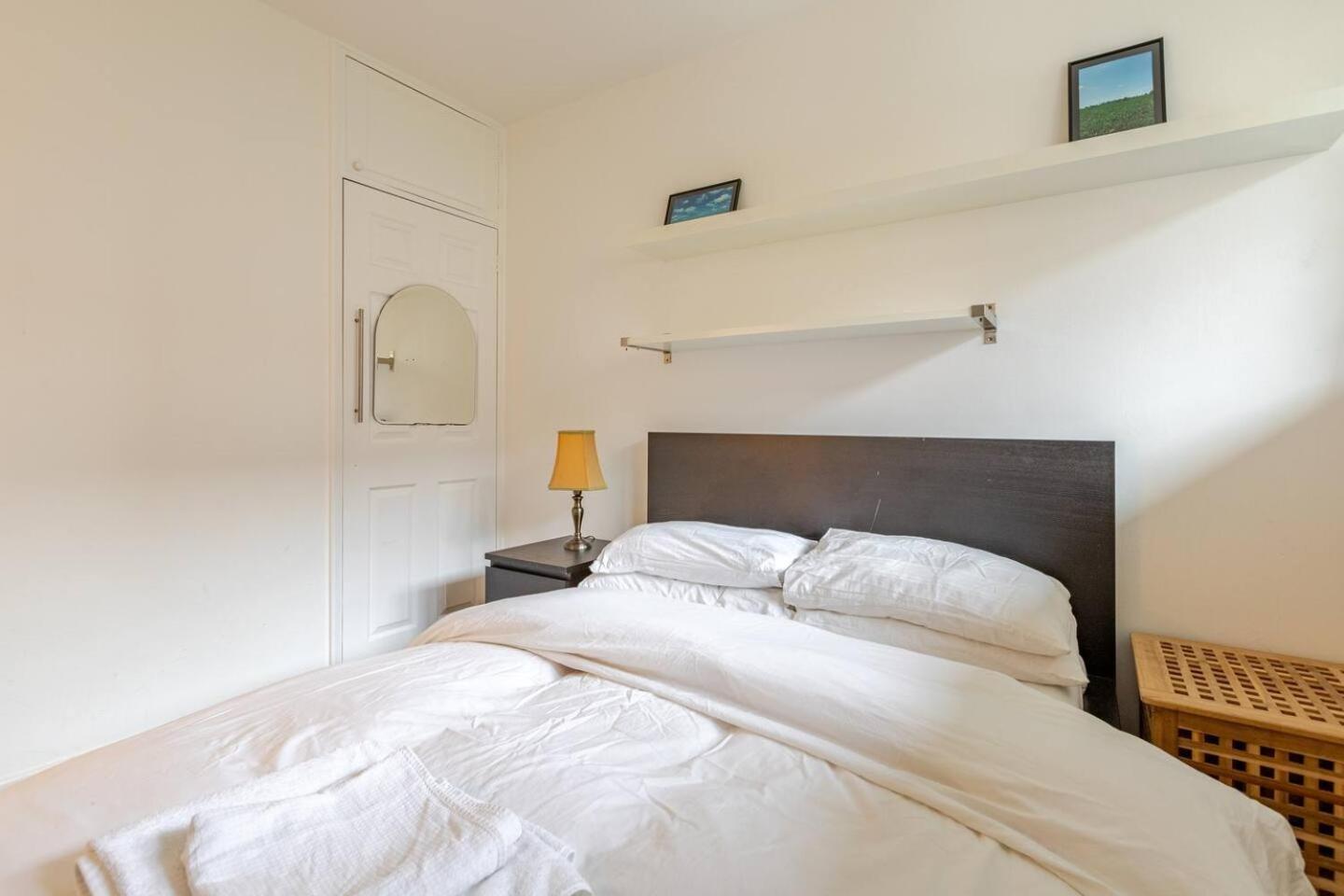Charming 2-Bed Garden Flat Apartamento Londres Exterior foto