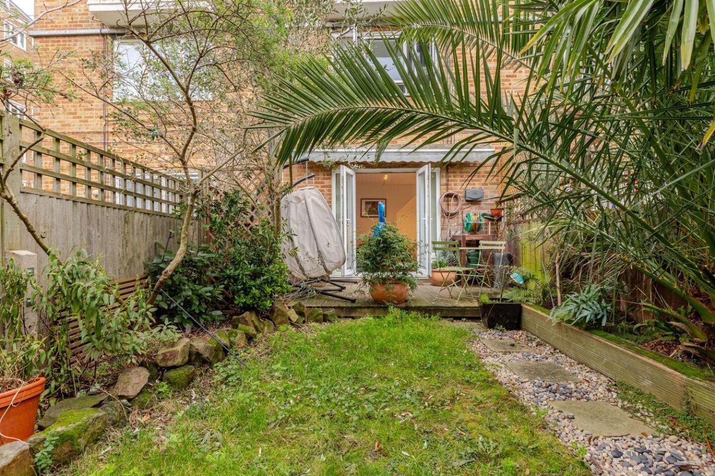 Charming 2-Bed Garden Flat Apartamento Londres Exterior foto